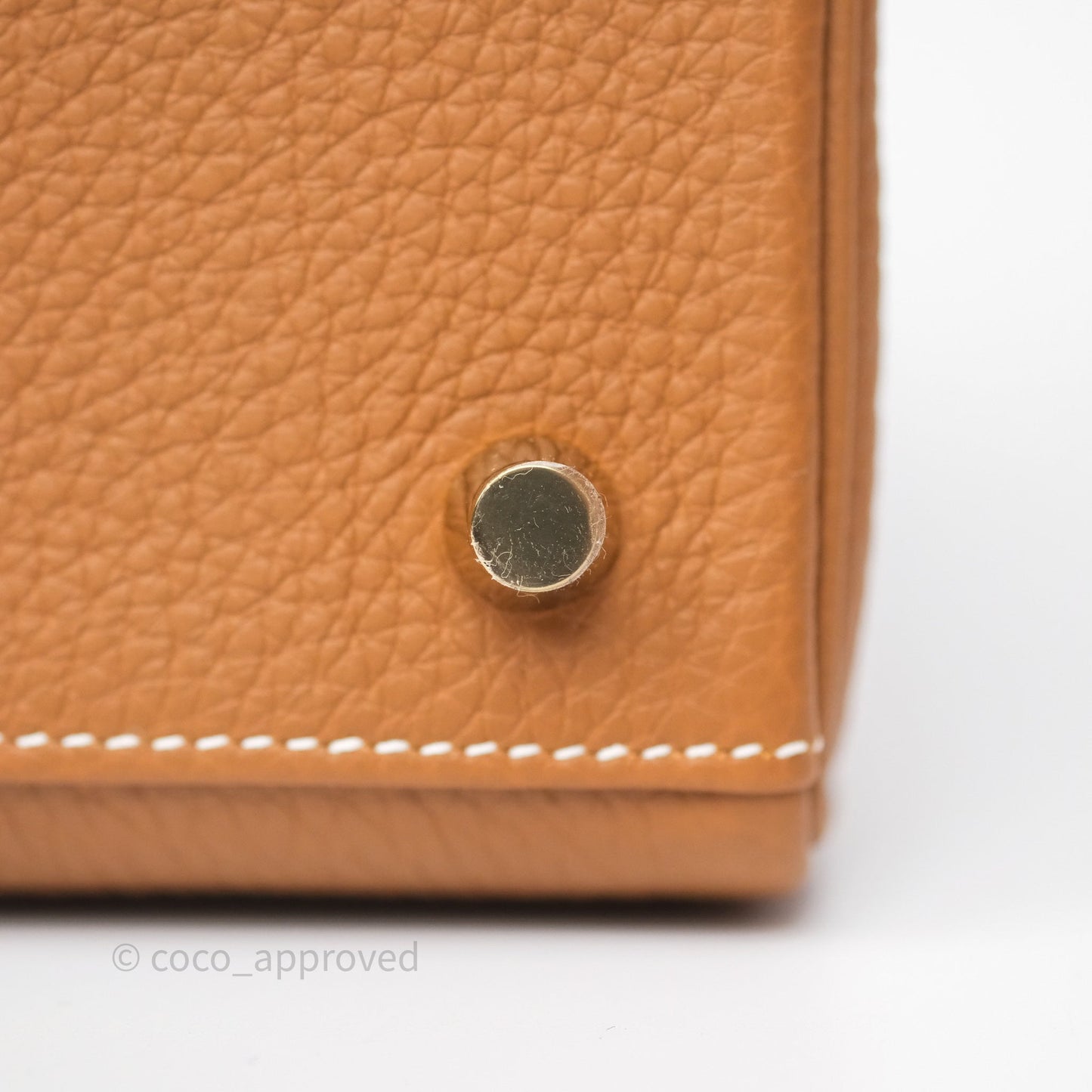 Hermès Kelly Retourne 25 Gold Togo Gold Hardware