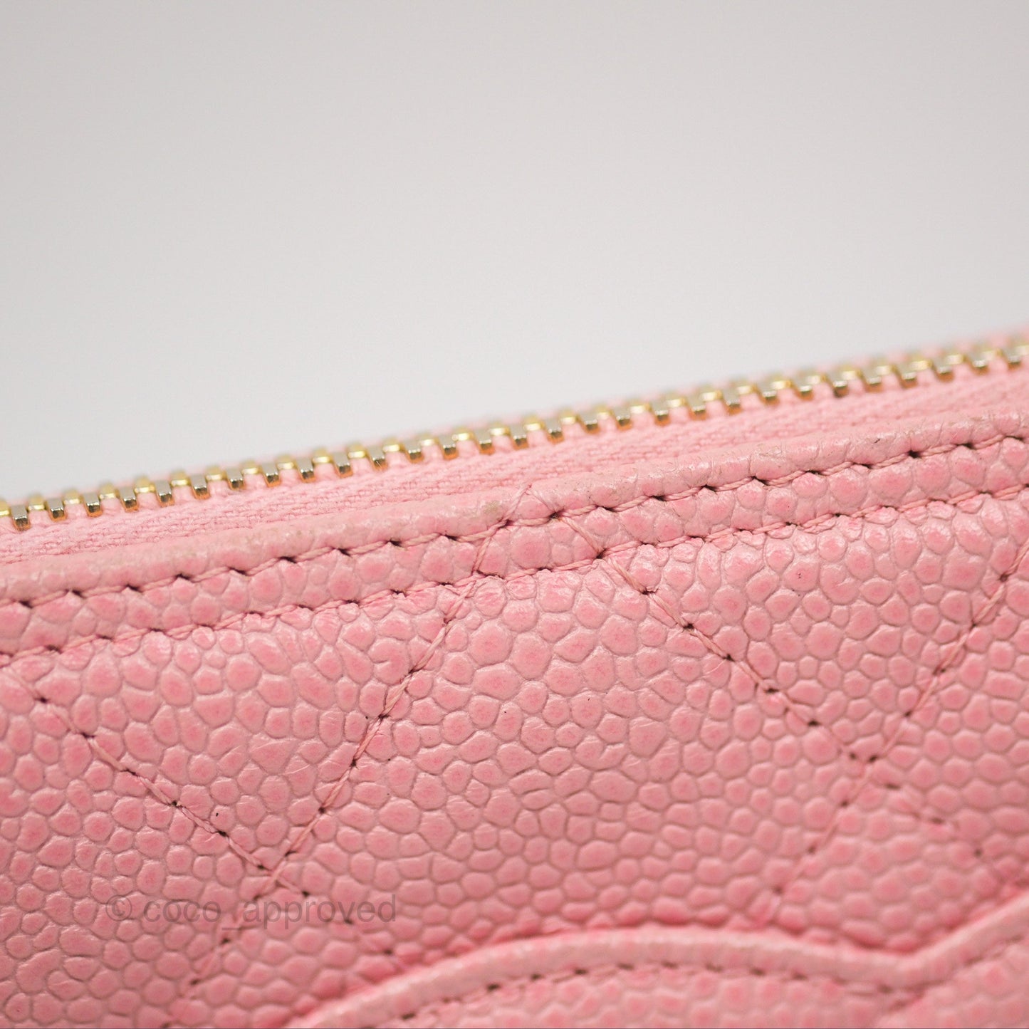 Chanel Vintage CC Quilted Shoulder Bag Pink Caviar Gold Hardware