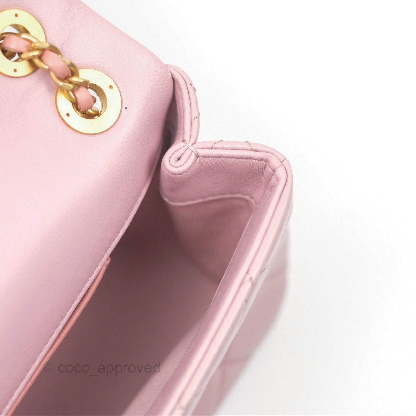Chanel Flap Bag Dusty Pink Lambskin Aged Gold Hardware 24P