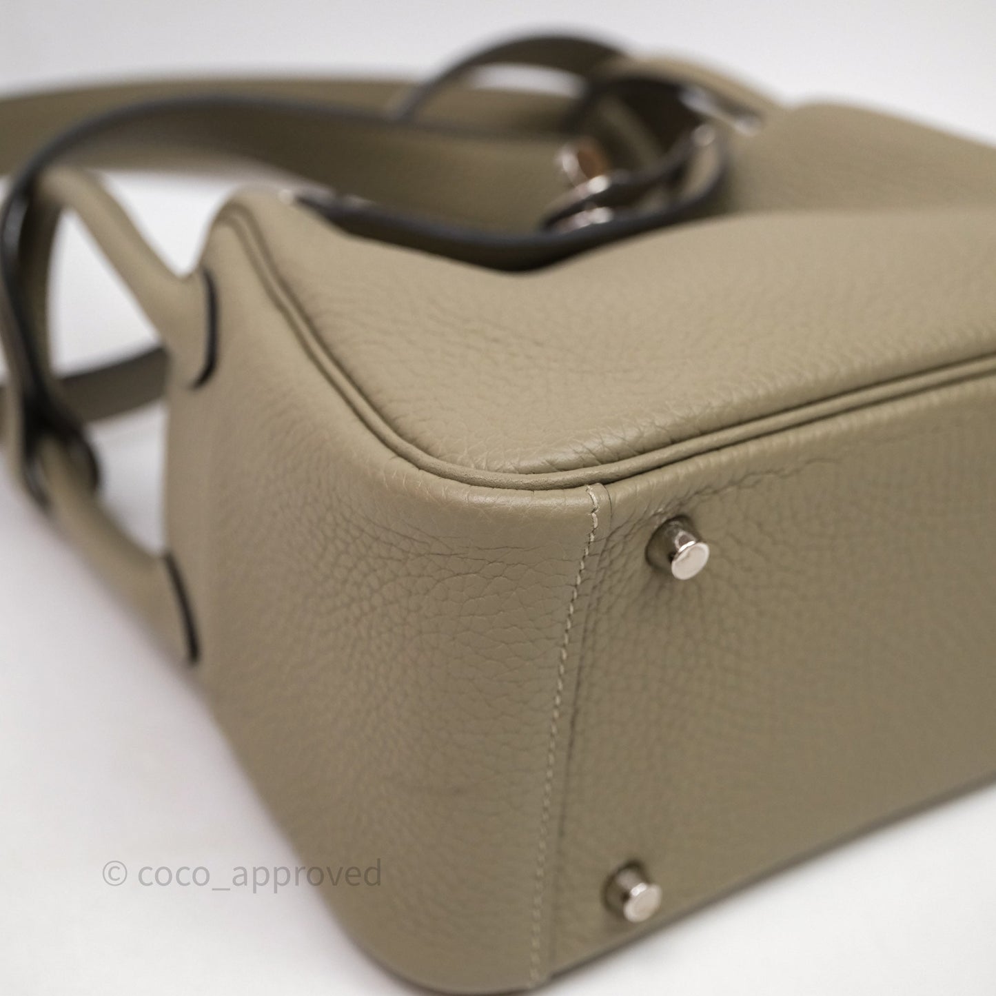 Hermès Mini Lindy 20 Sauge Q1 Clemence Palladium Hardware