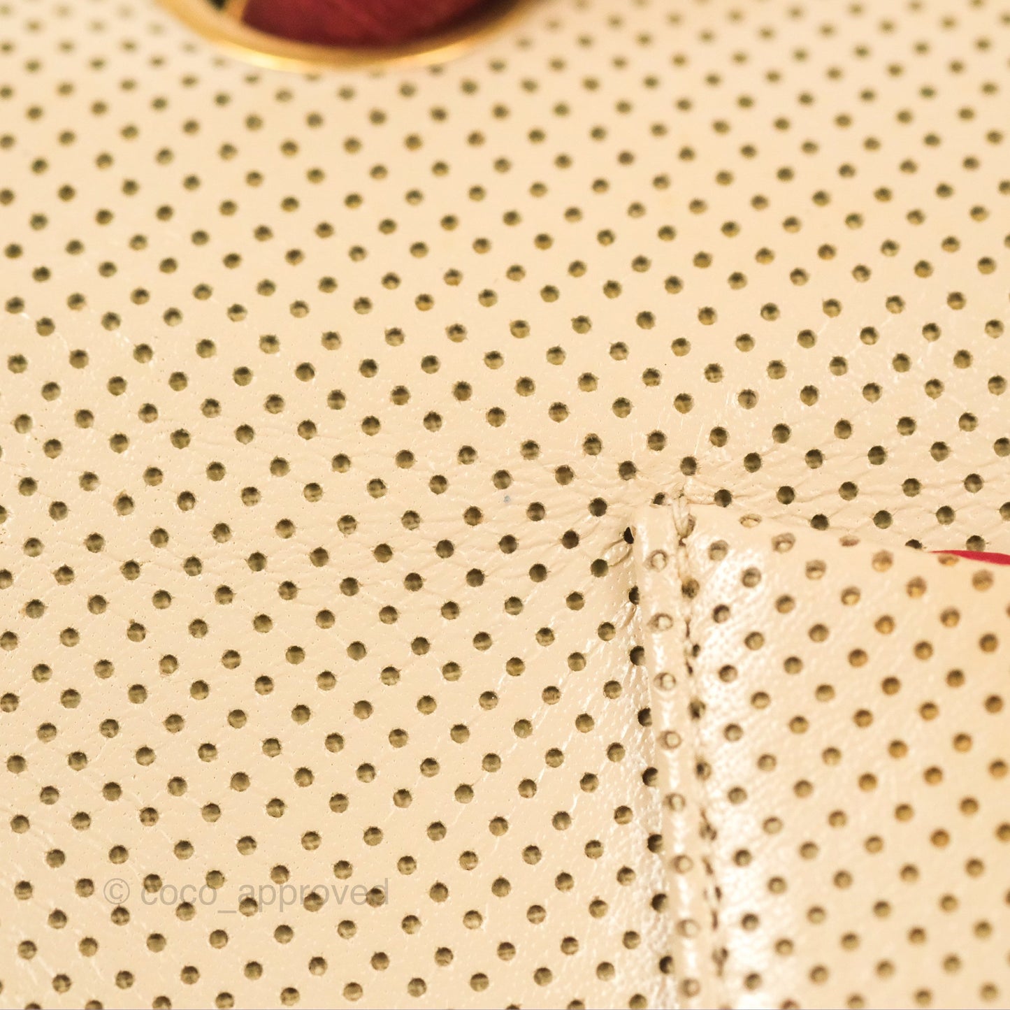Chanel Vintage Medium Perforated Single Flap Beige/Red Matte Gold Hardware⁣⁣