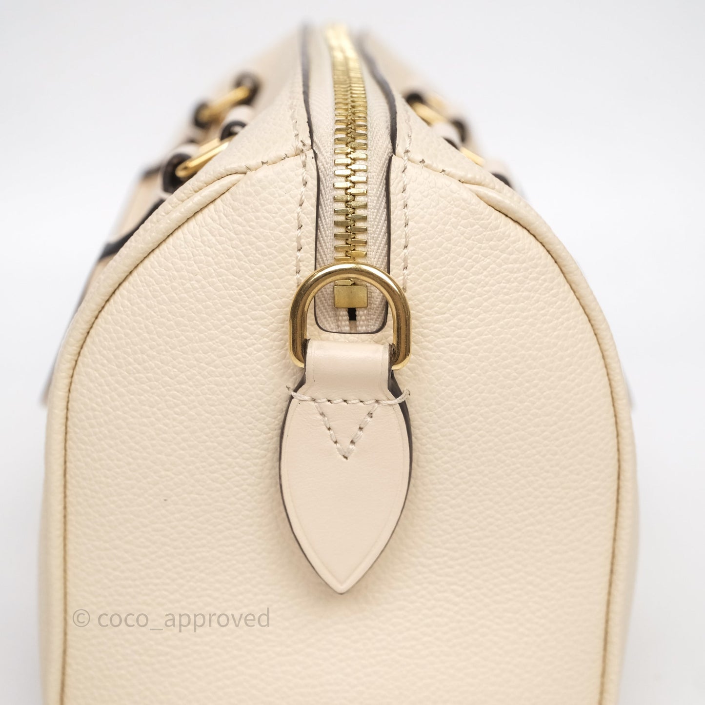 Louis Vuitton Speedy Bandoulière 20 Monogram Ivory