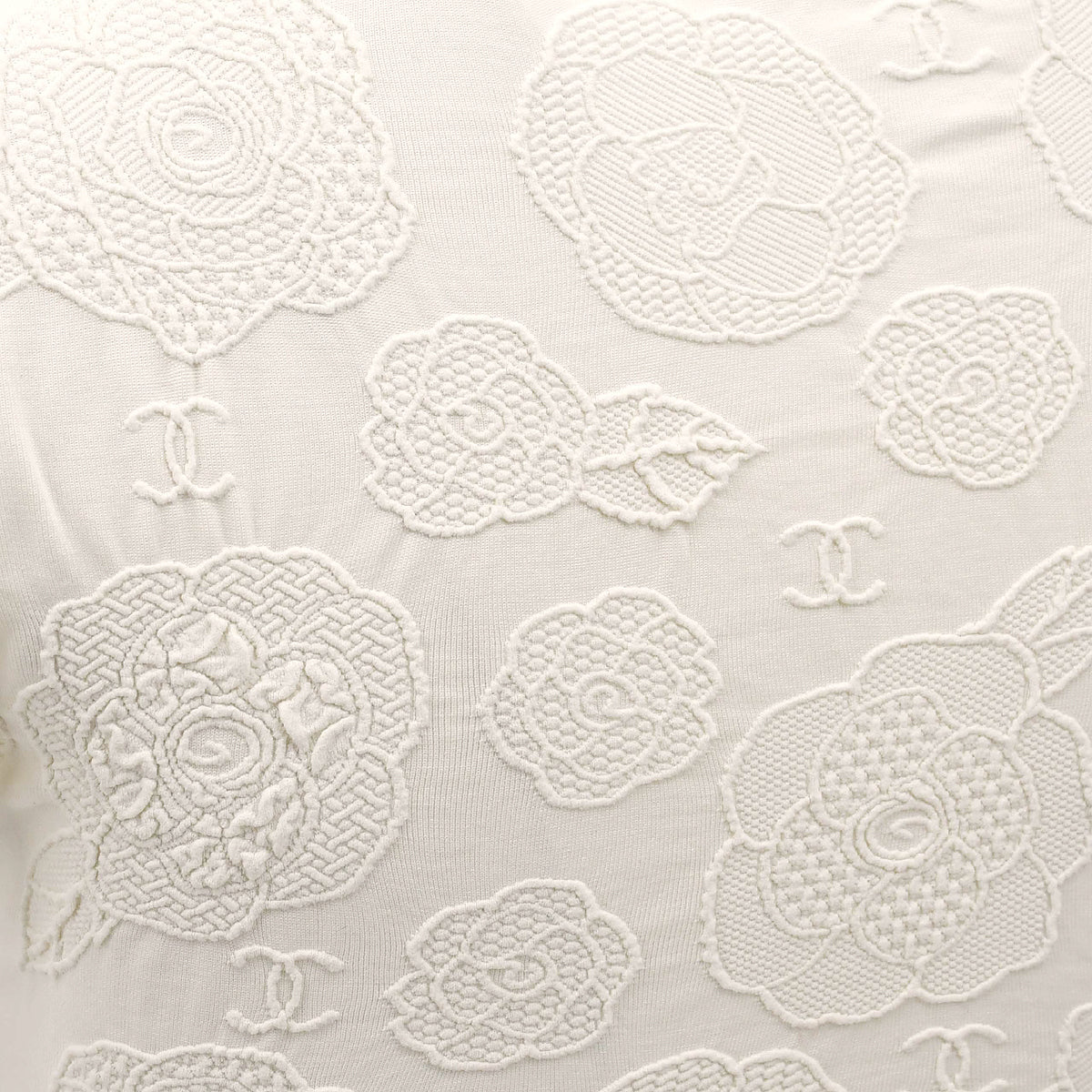 Chanel Camellia T-shirt White 98P #38