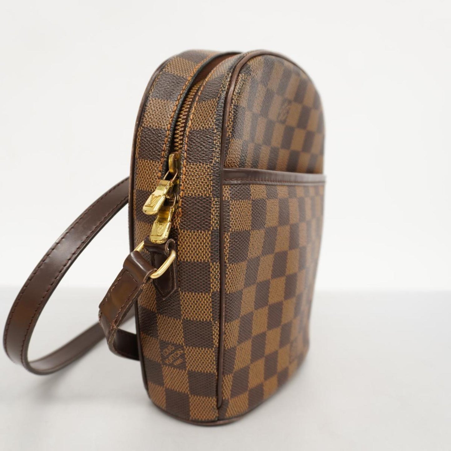 Louis Vuitton Ipanema  Canvas Shoulder Bag ()