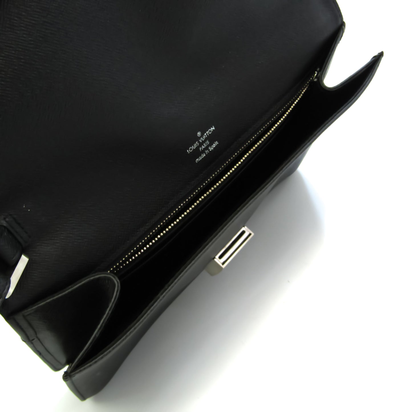 Louis Vuitton Selenga Leather Clutch Bag ()