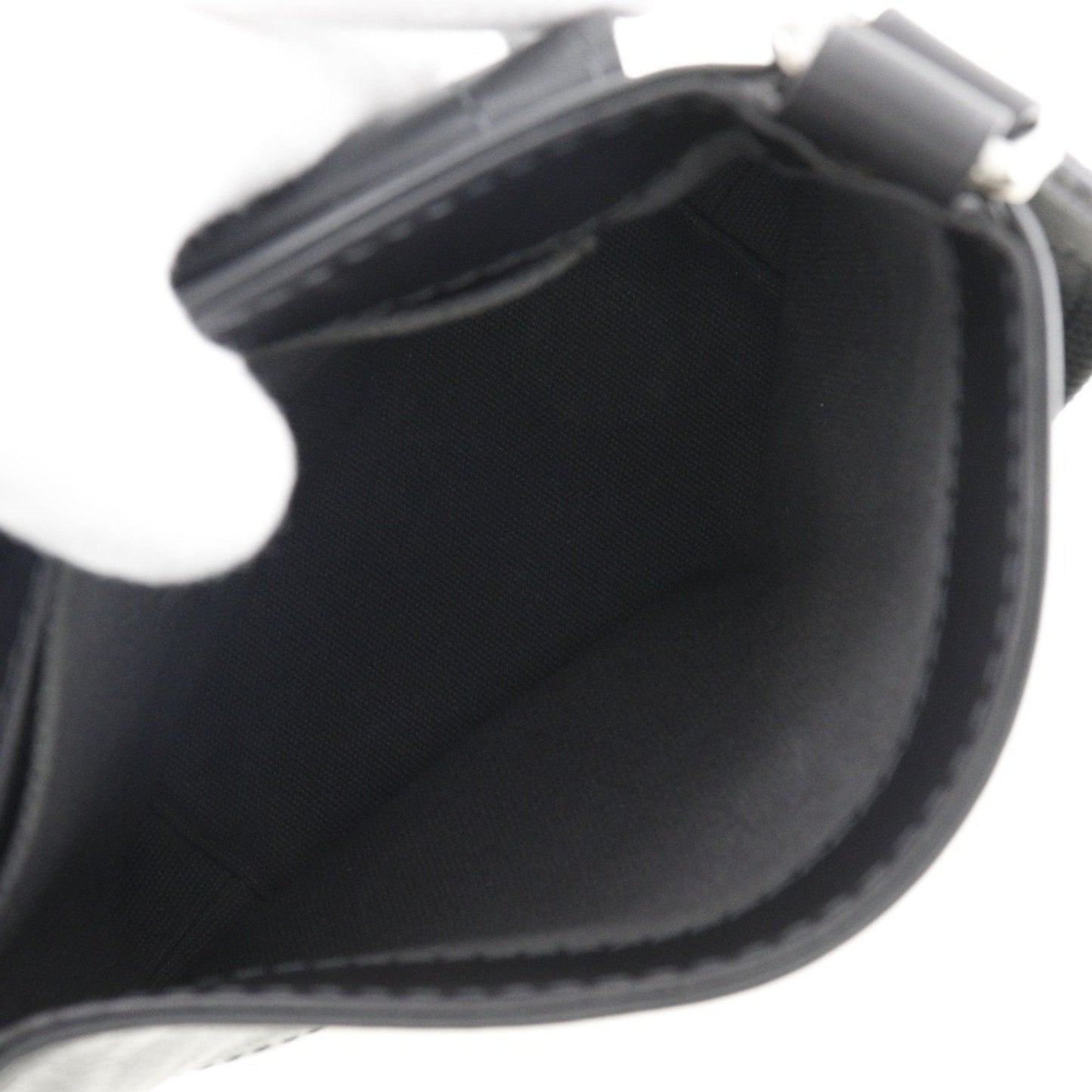 Louis Vuitton Utah  Leather Shopper Bag ()