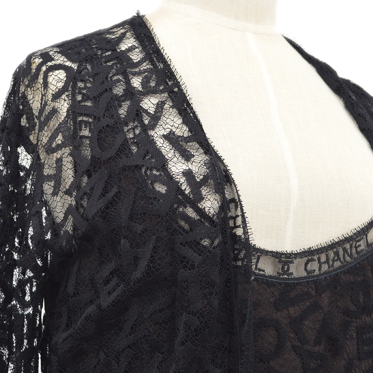 Luxury Chanel 1998 Fall logo-lettering lace cardigan #38