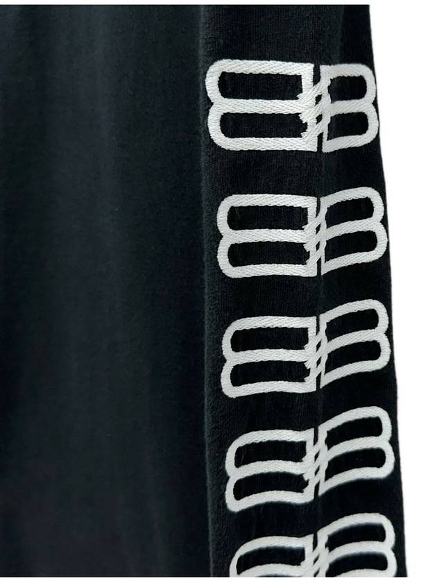 Luxury Balenciaga BB Logo Sweatshirt Black