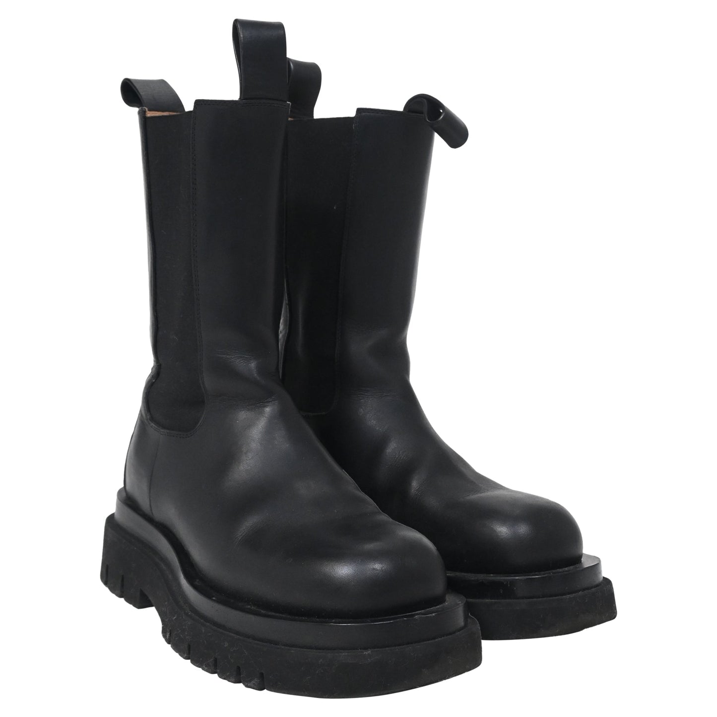 Luxury Bottega Veneta Lug Boots in Black Leather