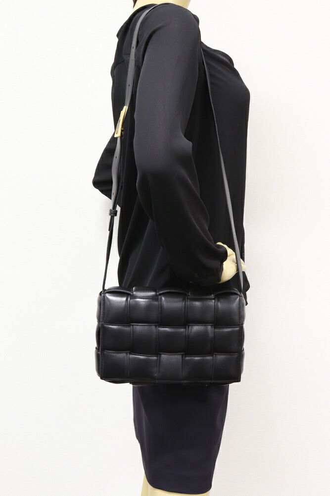 Luxury Bottega Veneta Padded Cassette Lambskin Shoulder Bag