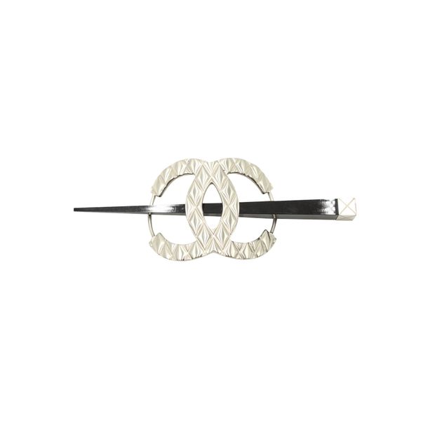 Luxury Chanel Silver-Tone Quilted Metal Cc Hair Pin
