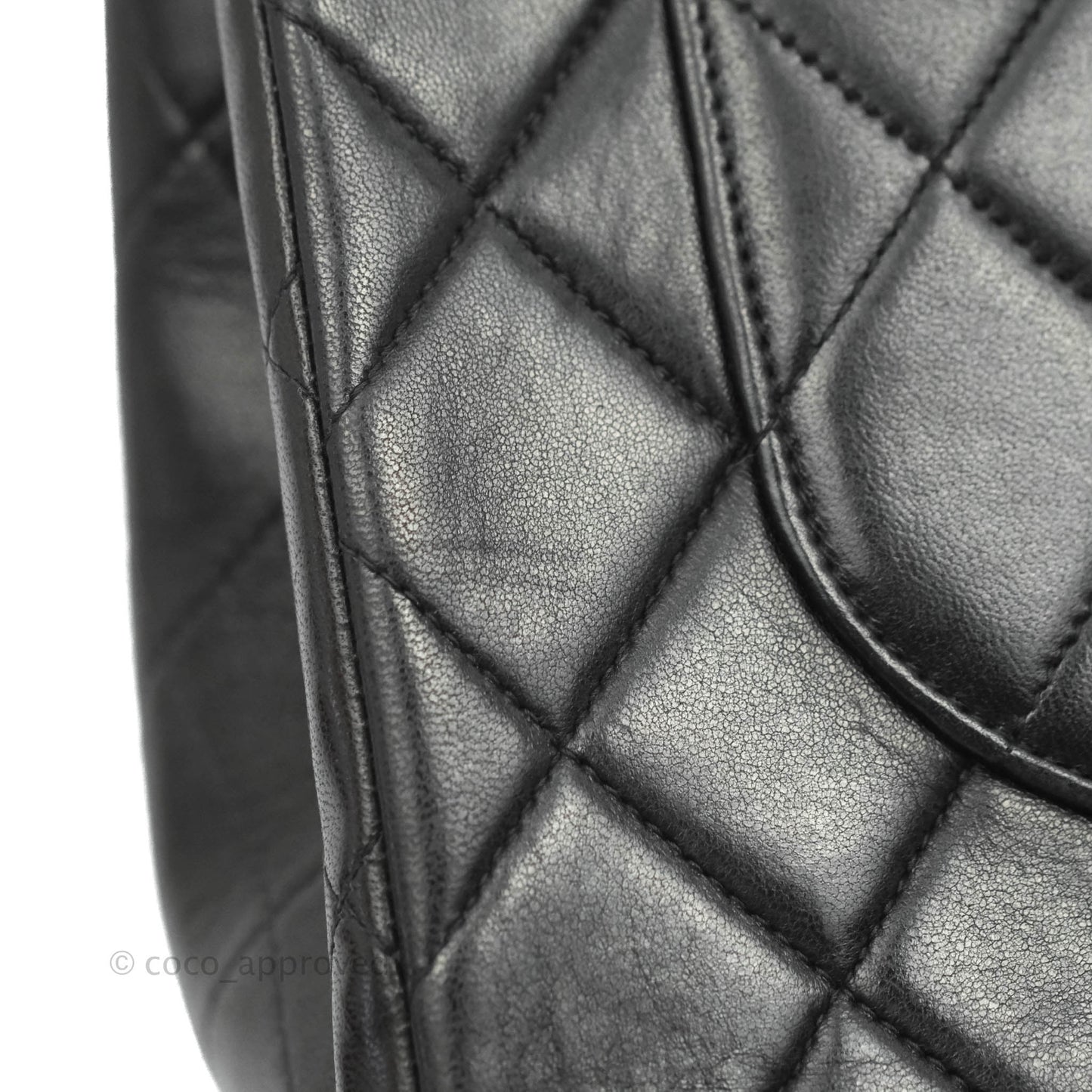 Chanel Vintage Jumbo Single Flap Black Lambskin 24K Gold Hardware