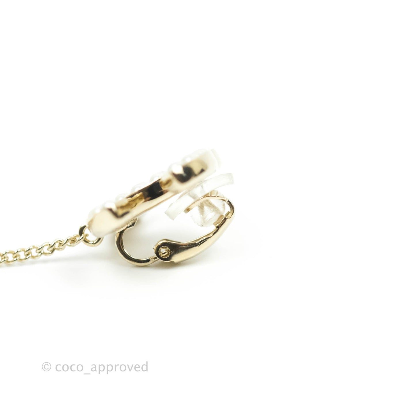 Chanel Pearl CC Clip-on Earrings 21V