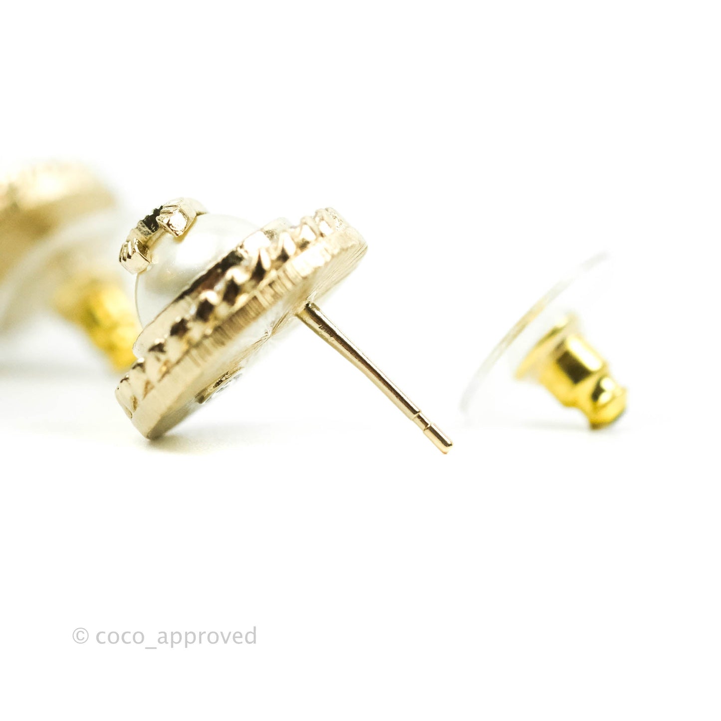 Chanel CC Pearl Crystal Round Earrings Gold Tone 21B