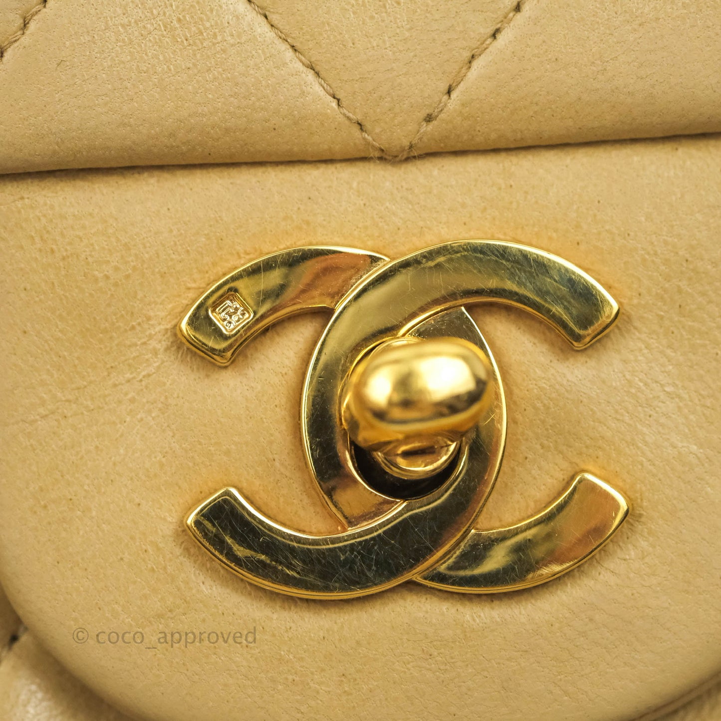 Chanel Vintage Classic M/L Medium Double Flap Bag Beige Lambskin 24K Gold Hardware
