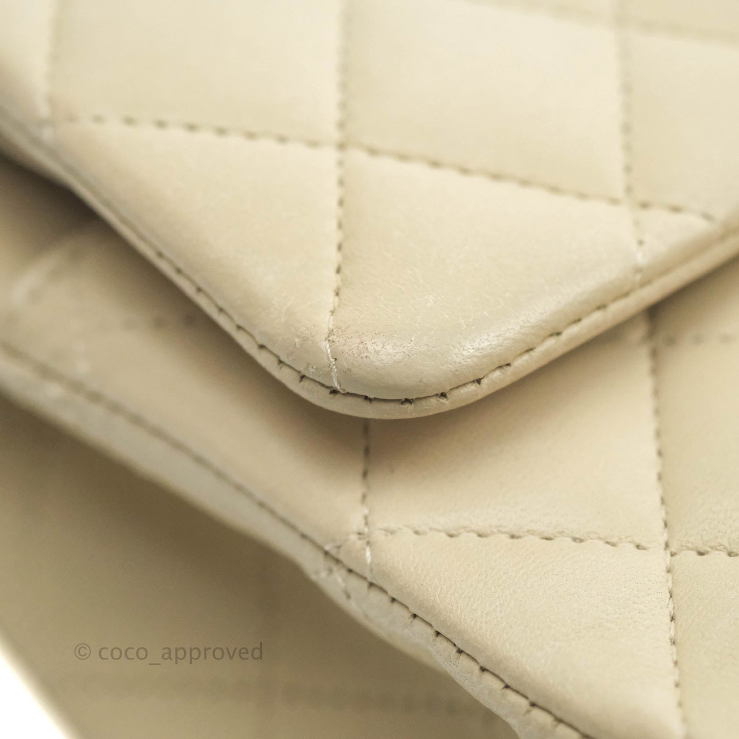 Chanel Classic M/L Medium Double Flap Light Beige Lambskin Gun Metal