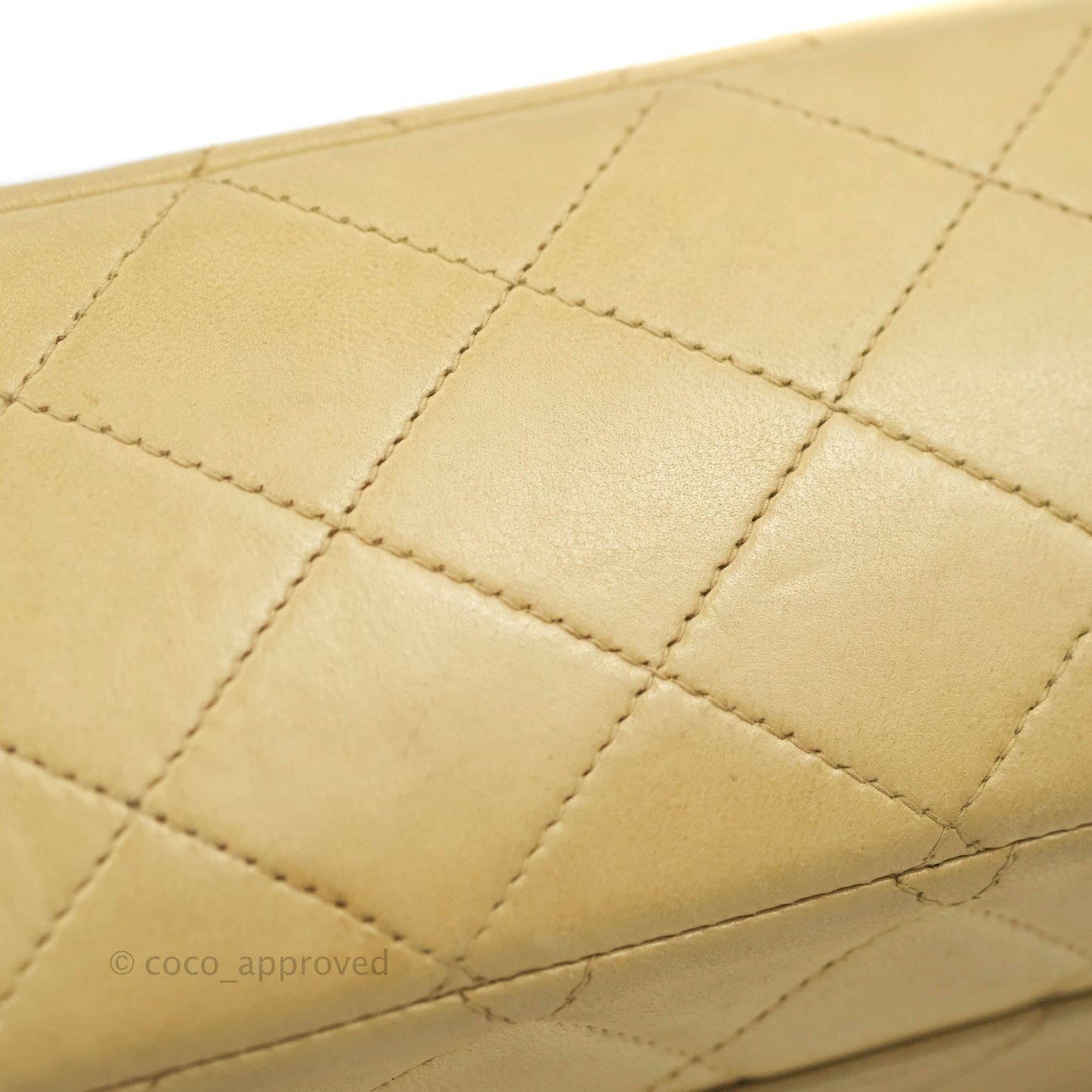 Chanel Vintage Classic M/L Medium Double Flap Bag Beige Lambskin 24K Gold Hardware