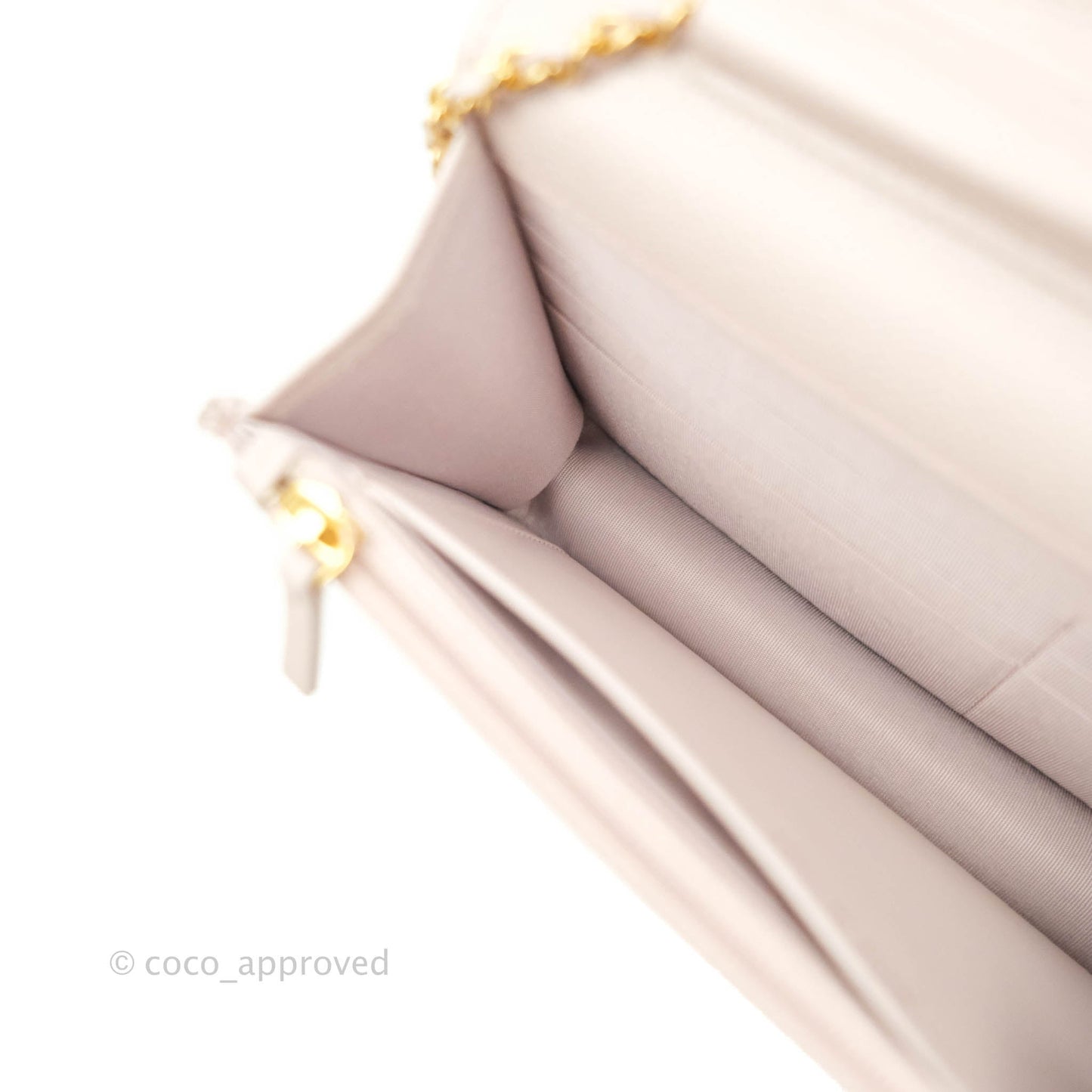 Chanel Quilted WOC Lilac Caviar CC Coco Chain Gold Hardware