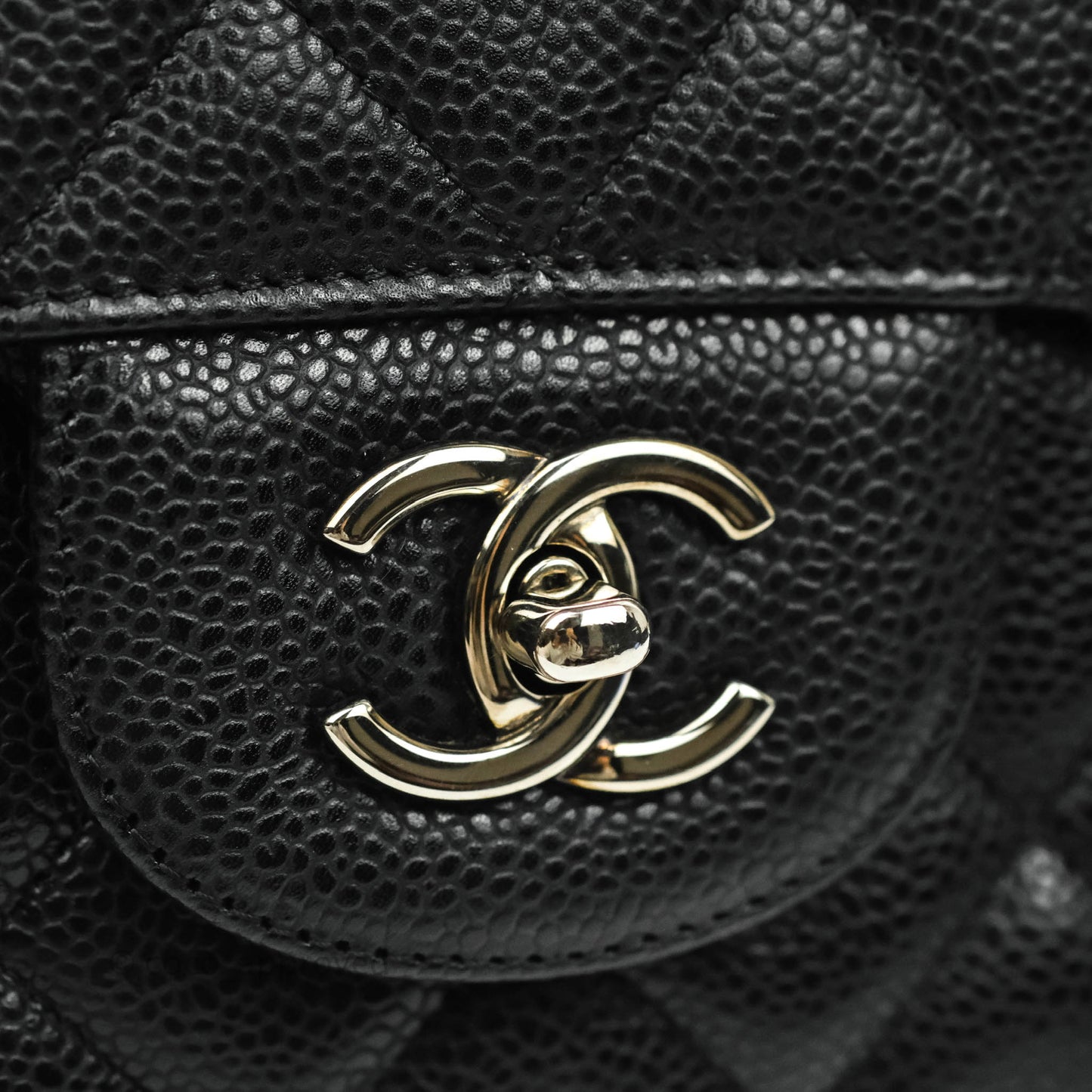 Chanel Single Flap Maxi Caviar Black Silver Hardware