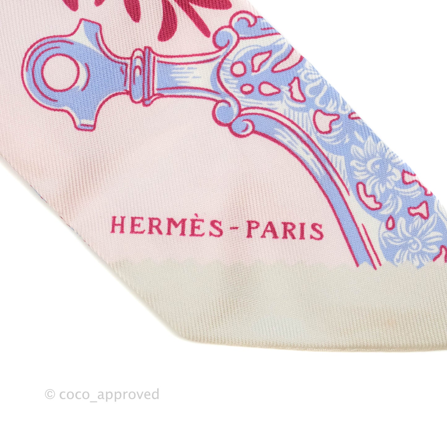 Hermès Silk Twilly Light Pink Blue