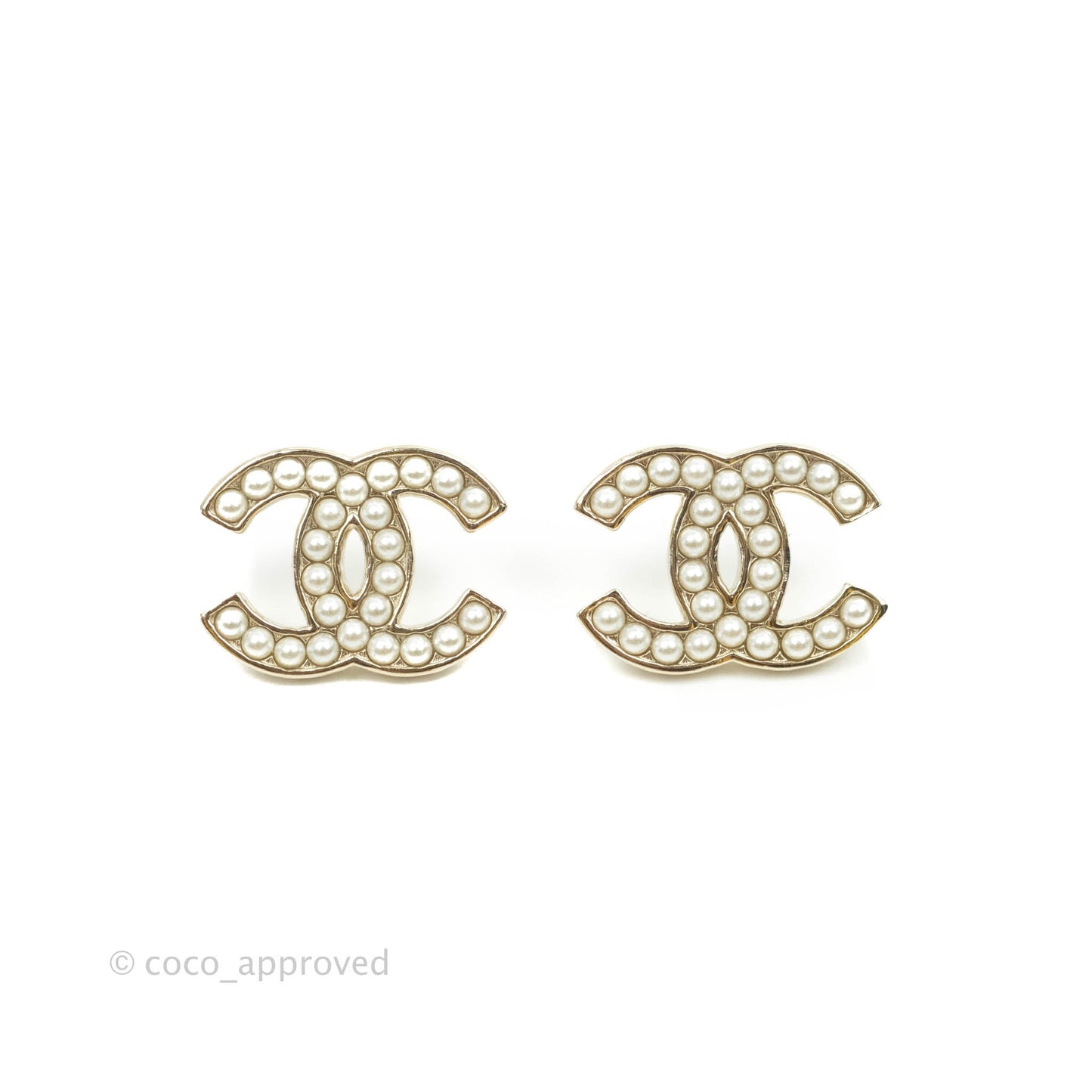 Chanel CC Pearl Earrings Gold Tone 21P