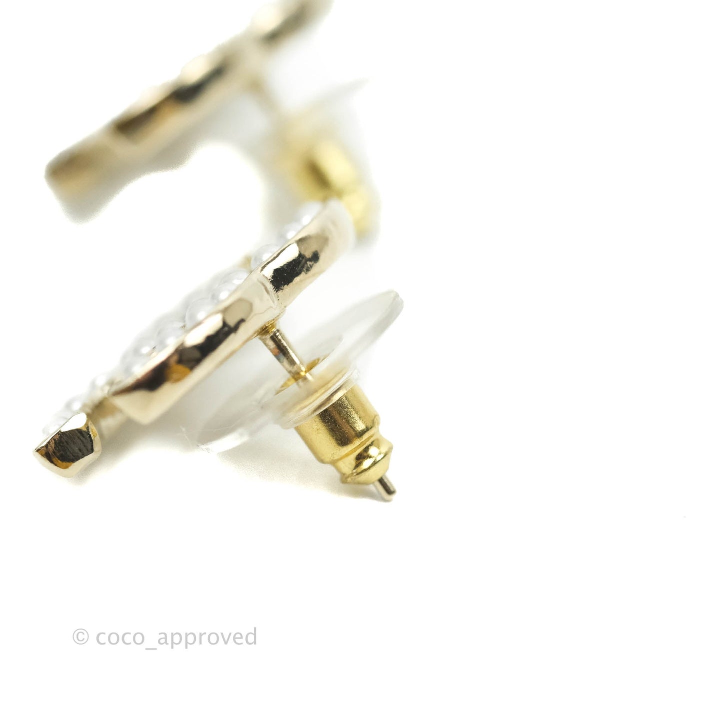Chanel CC Pearl Earrings Gold Tone 21P