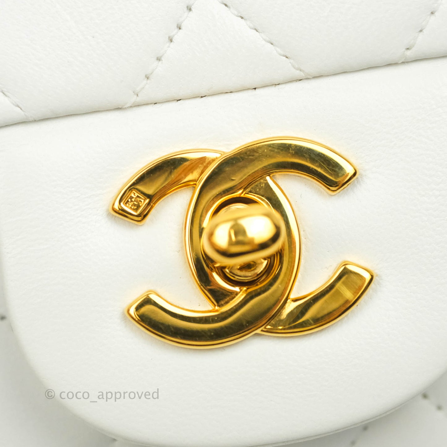 Chanel Classic Vintage Small S/M Flap White Lambskin 24K Gold Hardware