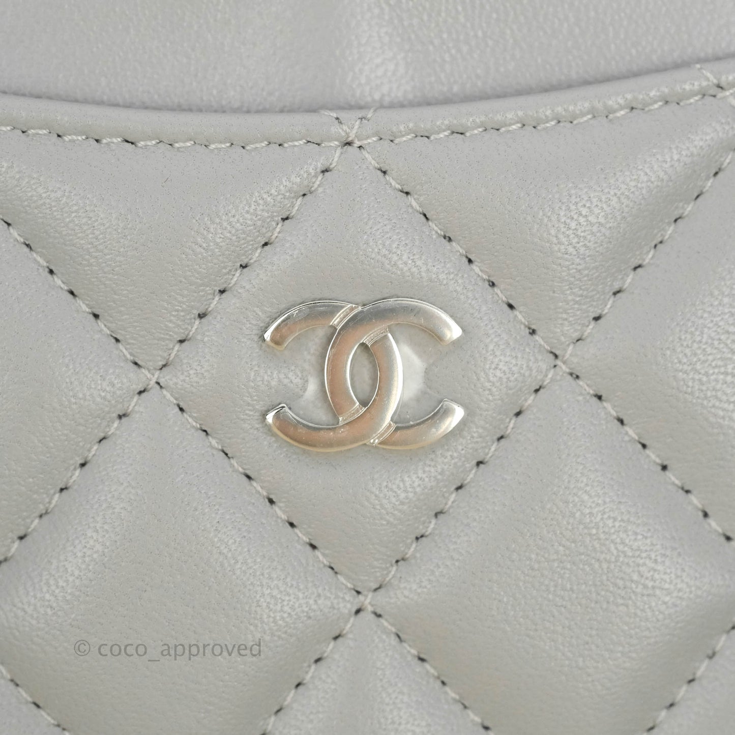 Chanel Classic Quilted Flat Card Holder Grey Lambskin Silver Hardware