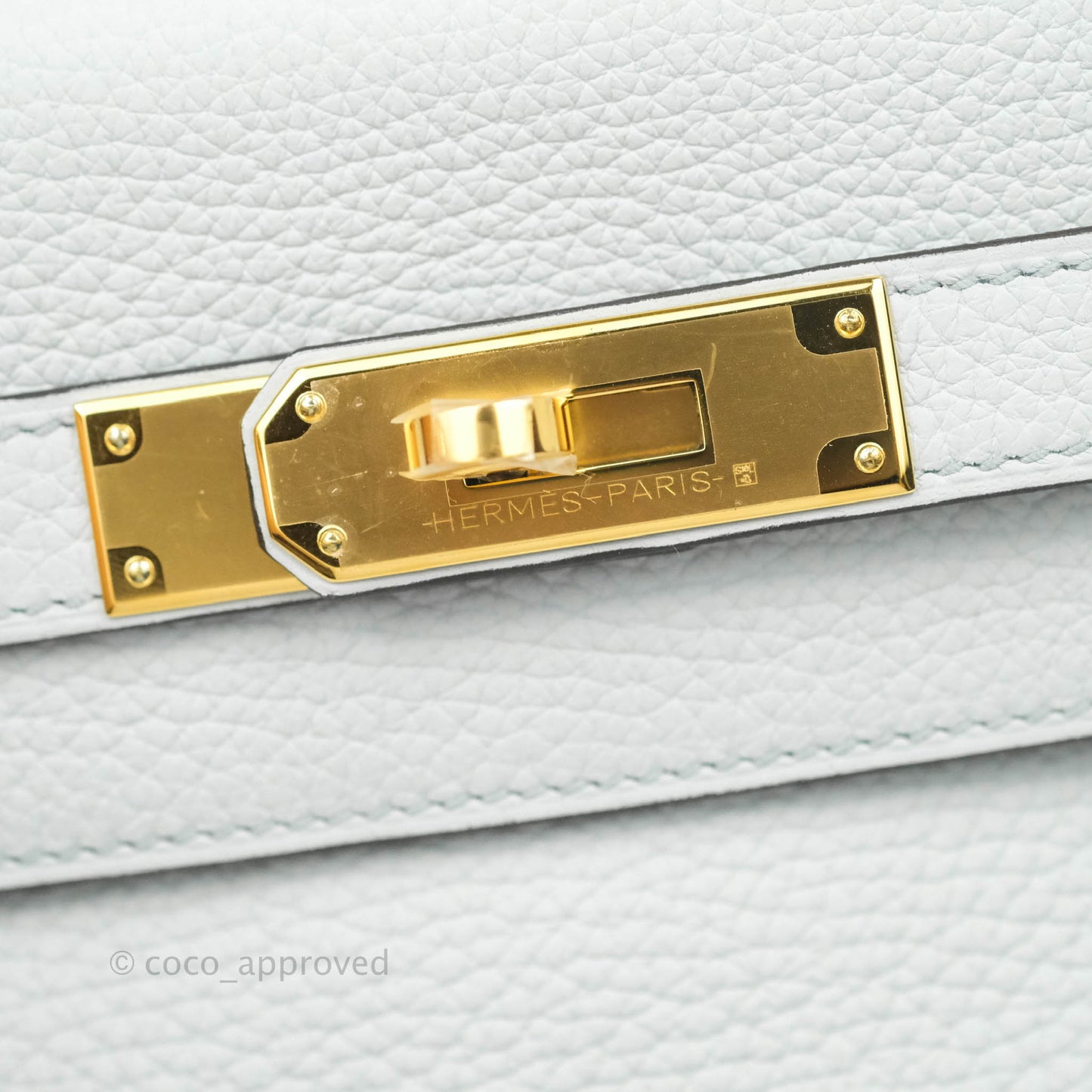 Hermès Kelly 28 Retourne Taurillon Clemence Bleu Pale Gold Hardware