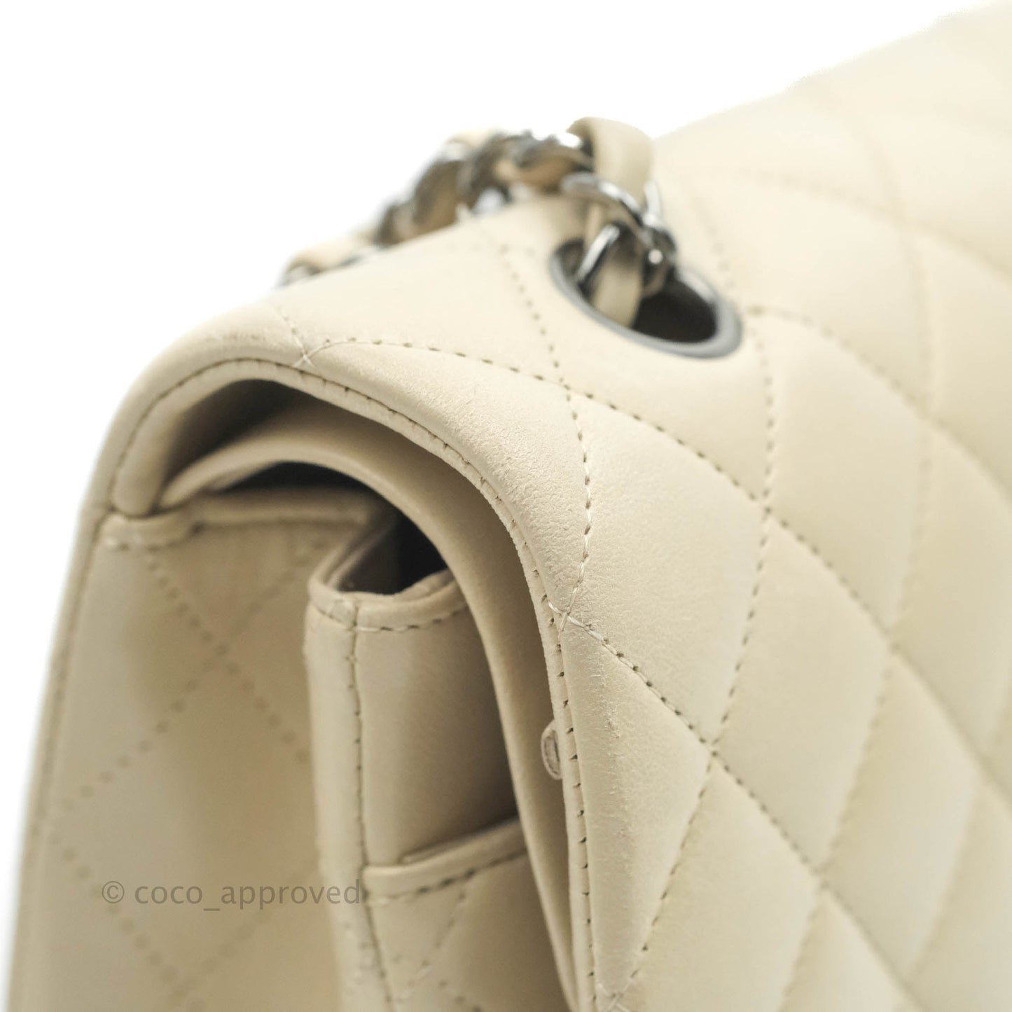 Chanel Classic M/L Medium Double Flap Light Beige Lambskin Gun Metal