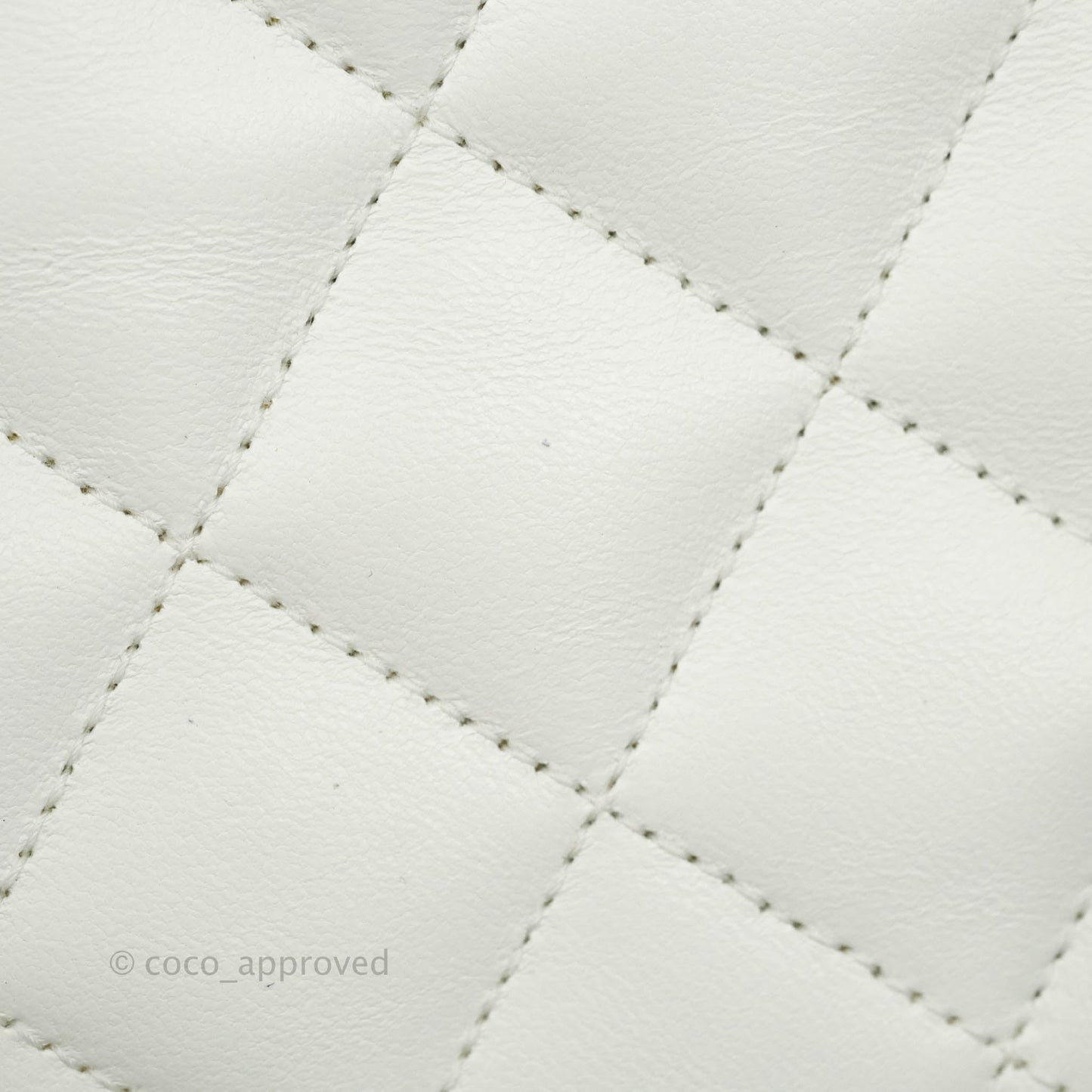 Chanel Classic Vintage Small S/M Flap White Lambskin 24K Gold Hardware
