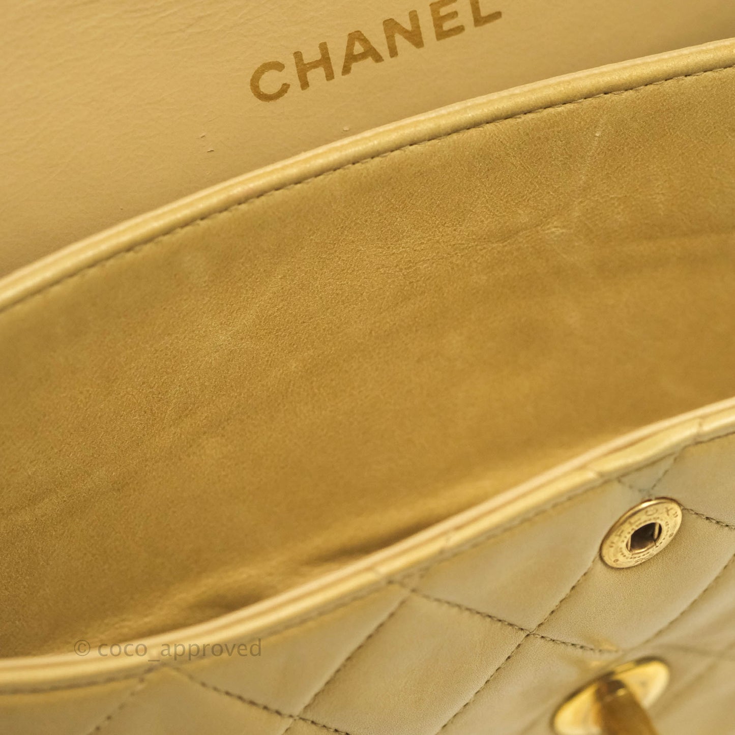 Chanel Vintage Classic M/L Medium Double Flap Bag Beige Lambskin 24K Gold Hardware