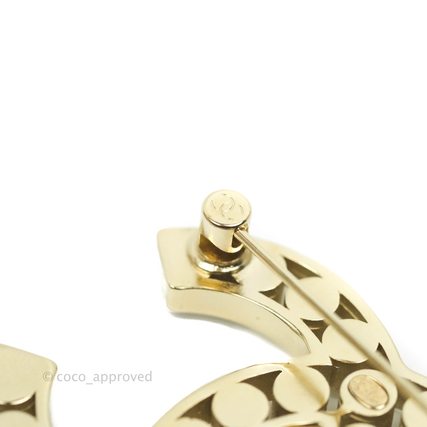 Chanel CC Crystal Brooch Gold Tone 21P