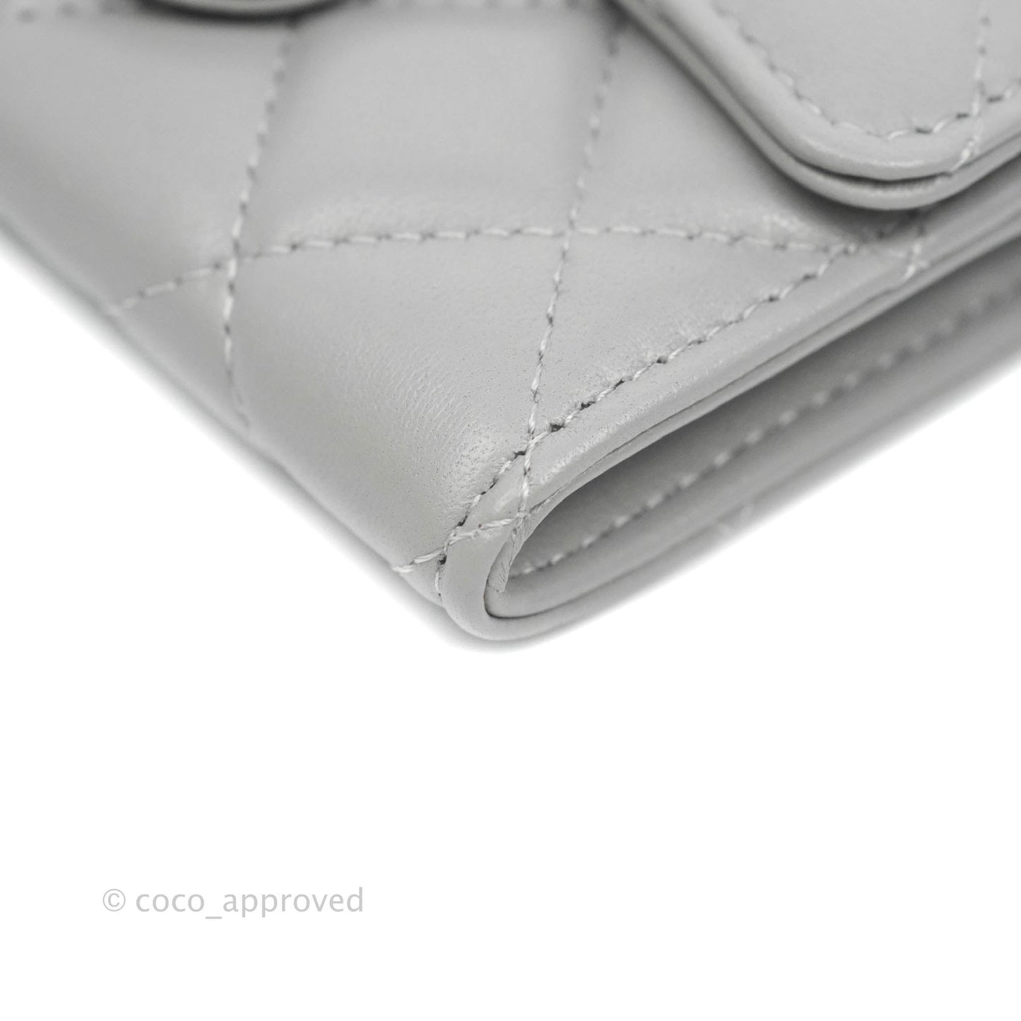 Chanel Quilted Flap Card Holder Grey Lambskin Silver Hardware