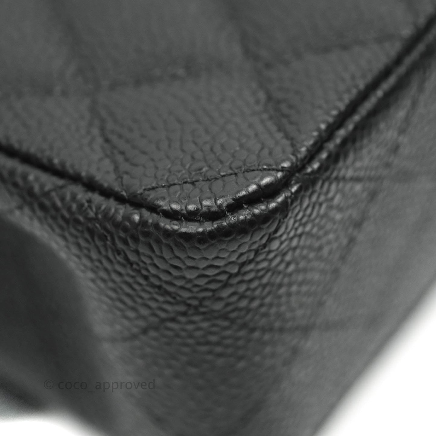 Chanel Medium M/L Quilted Classic Flap Black Caviar Gold Hardware