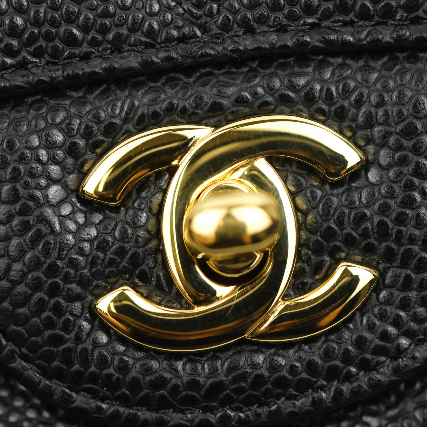 Chanel Medium M/L Quilted Classic Flap Black Caviar Gold Hardware