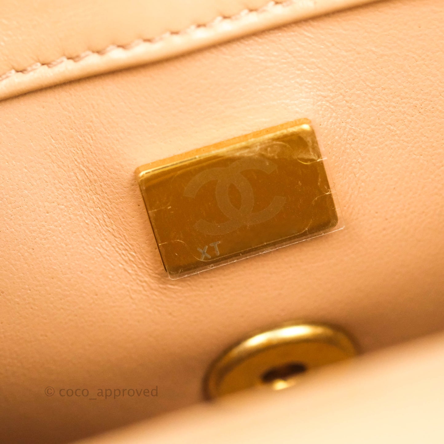Chanel Quilted Mini Perfect Fit Adjustable Beige Calfskin Gold Hardware 21A