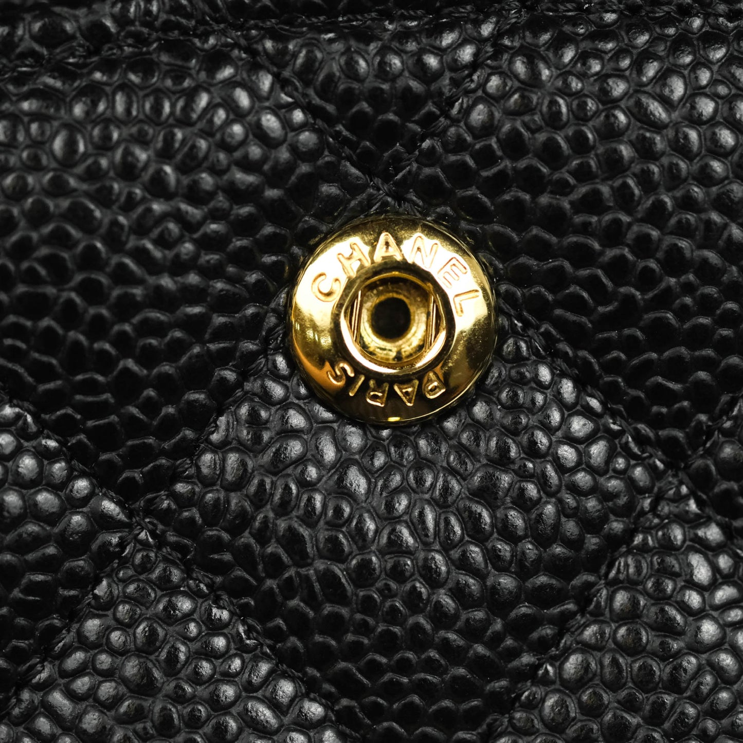 Chanel Medium M/L Quilted Classic Flap Black Caviar Gold Hardware