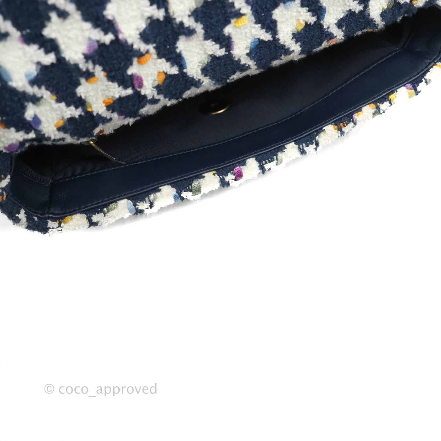 Chanel 19 Small Quilted Houndstooth Tweed Blue White Mixed Hardware