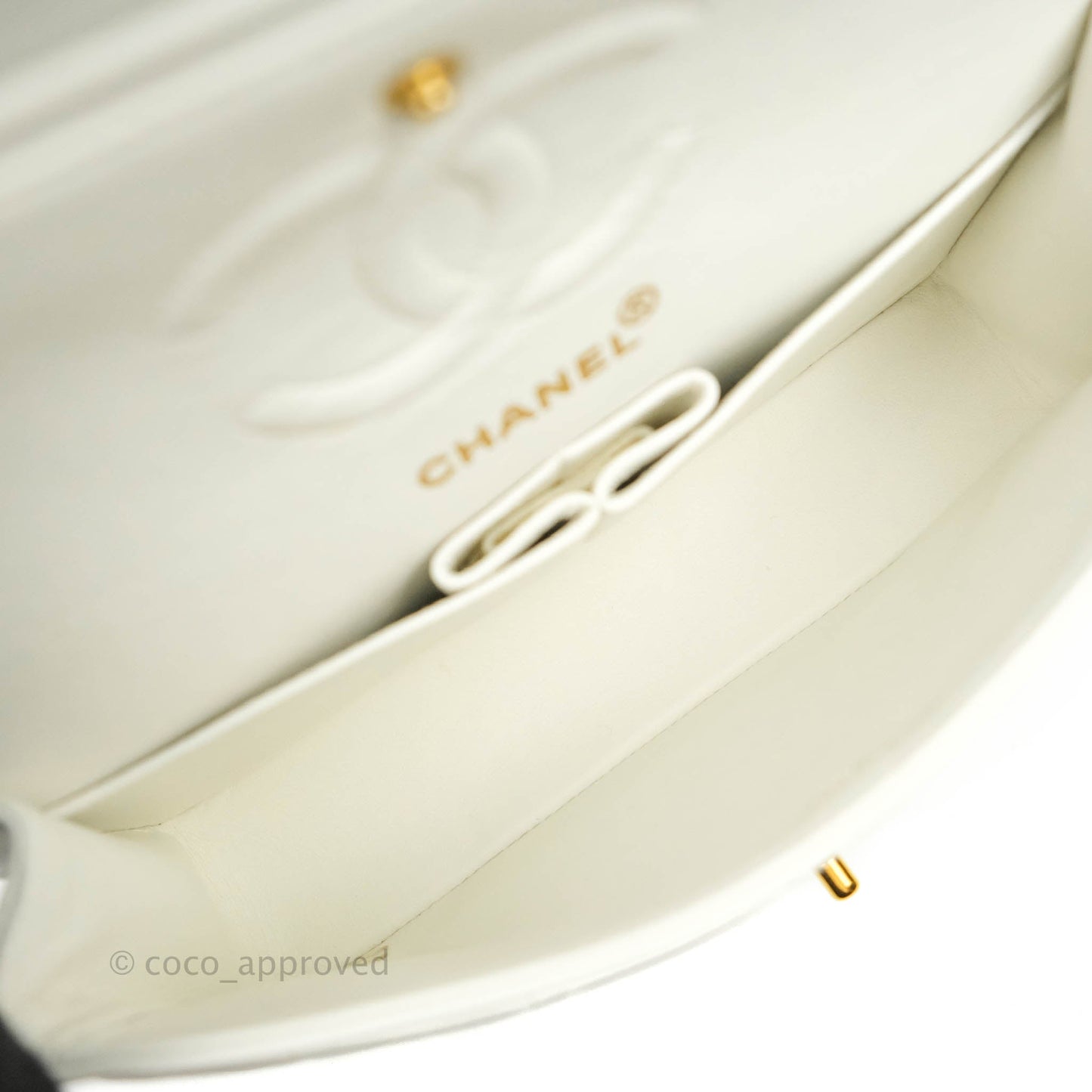 Chanel Classic Vintage Small S/M Flap White Lambskin 24K Gold Hardware