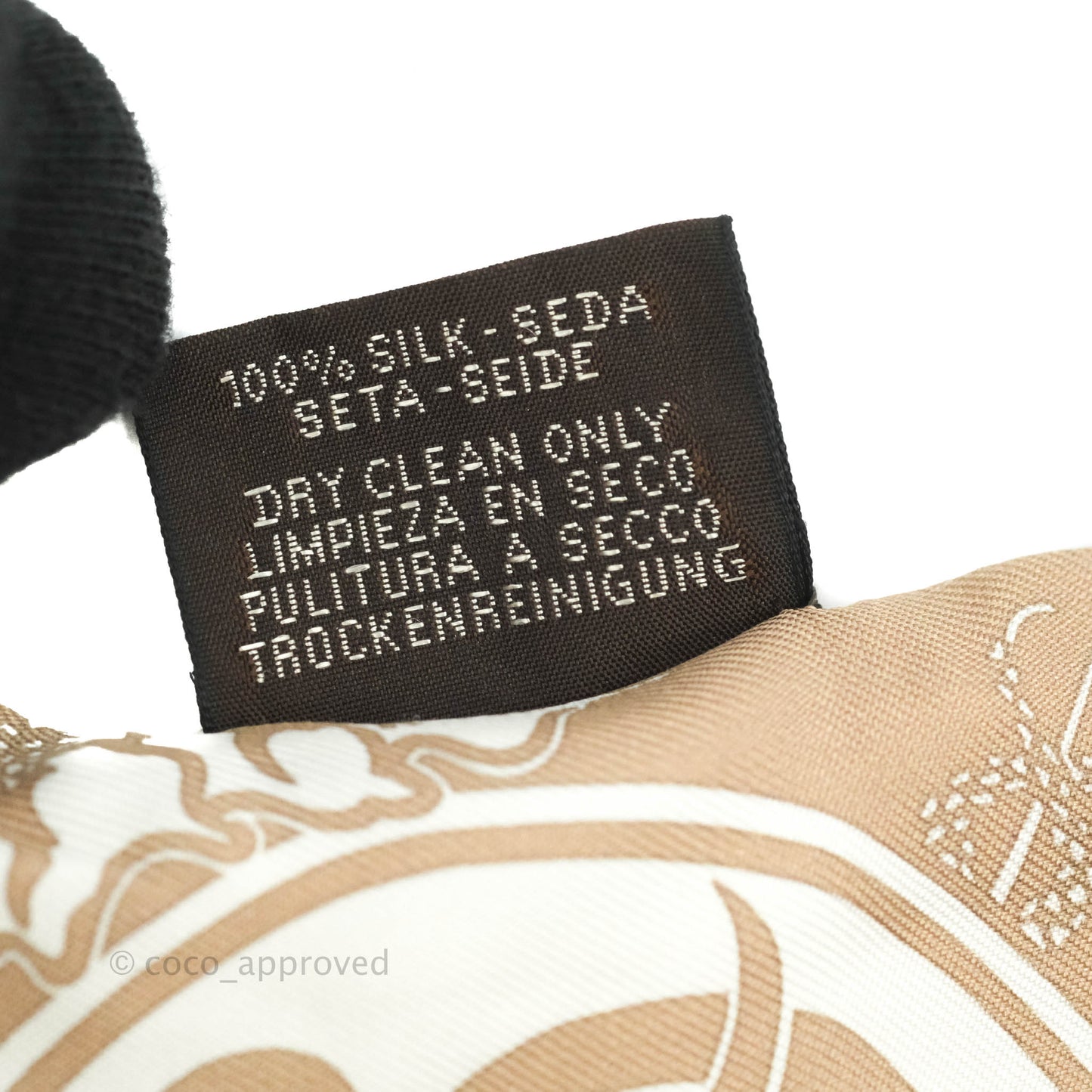 Hermès Silk Ex-Libris Les Parisiennes Twilly