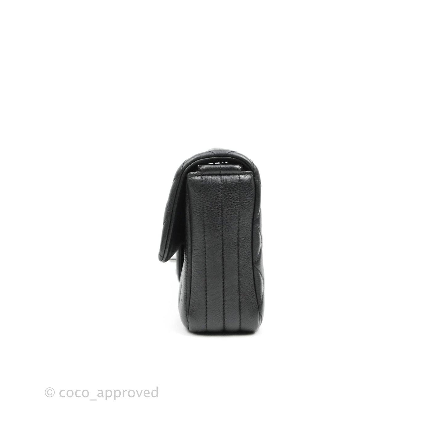 Chanel Quilted & Chevron Flap Bag Black Calfskin Gun Metal Chains Strap