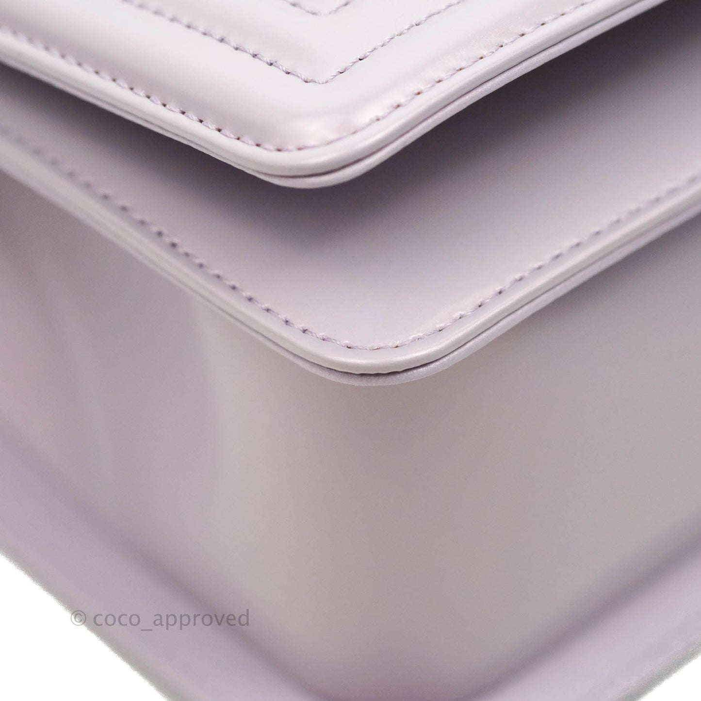 Chanel Quilted Medium Boy Iridescent Lilac Calfskin Light Gold Hardware