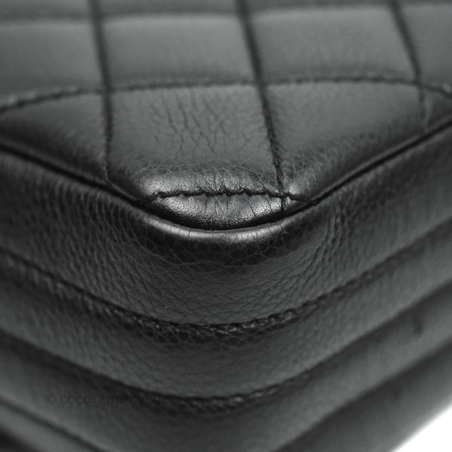 Chanel Quilted & Chevron Flap Bag Black Calfskin Gun Metal Chains Strap