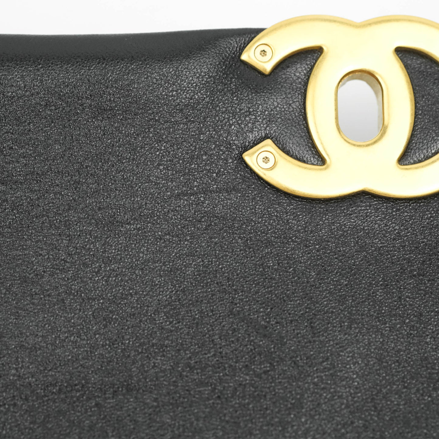 Chanel 19 Medium Black Goatskin Mixed Hardware
