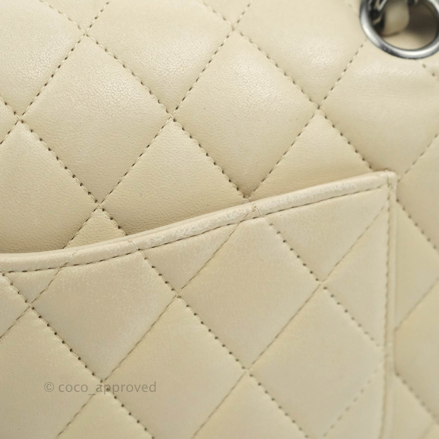 Chanel Classic M/L Medium Double Flap Light Beige Lambskin Gun Metal