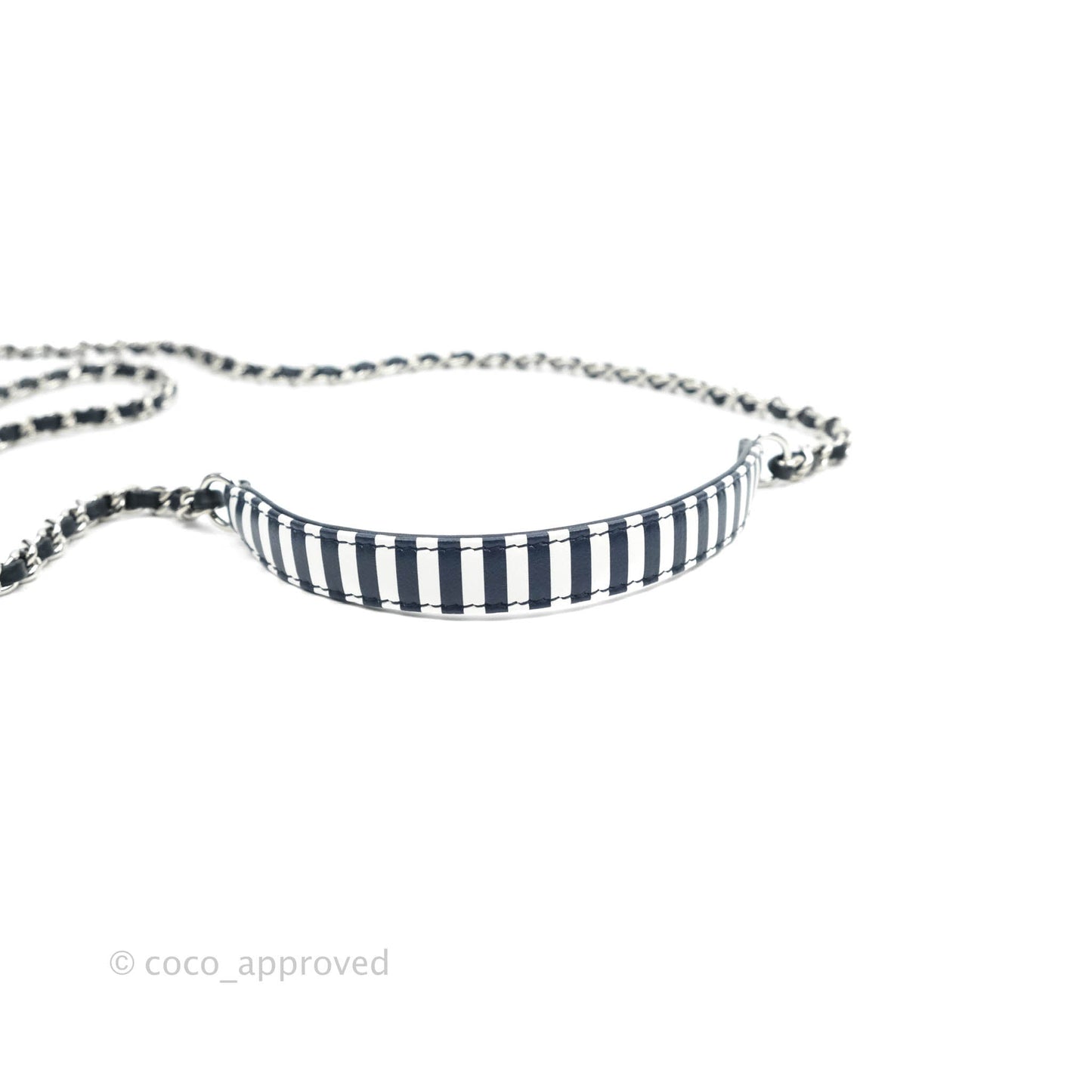 Chanel Quilted Small CC Filigree Vanity Case Navy Caviar 19C