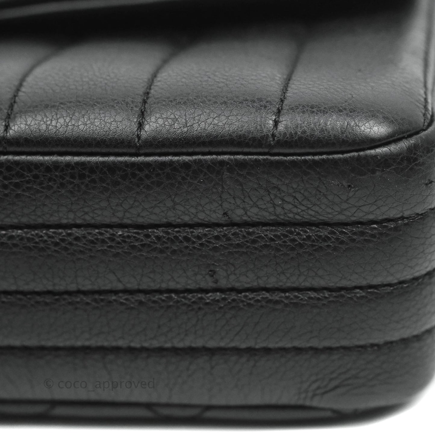 Chanel Quilted & Chevron Flap Bag Black Calfskin Gun Metal Chains Strap