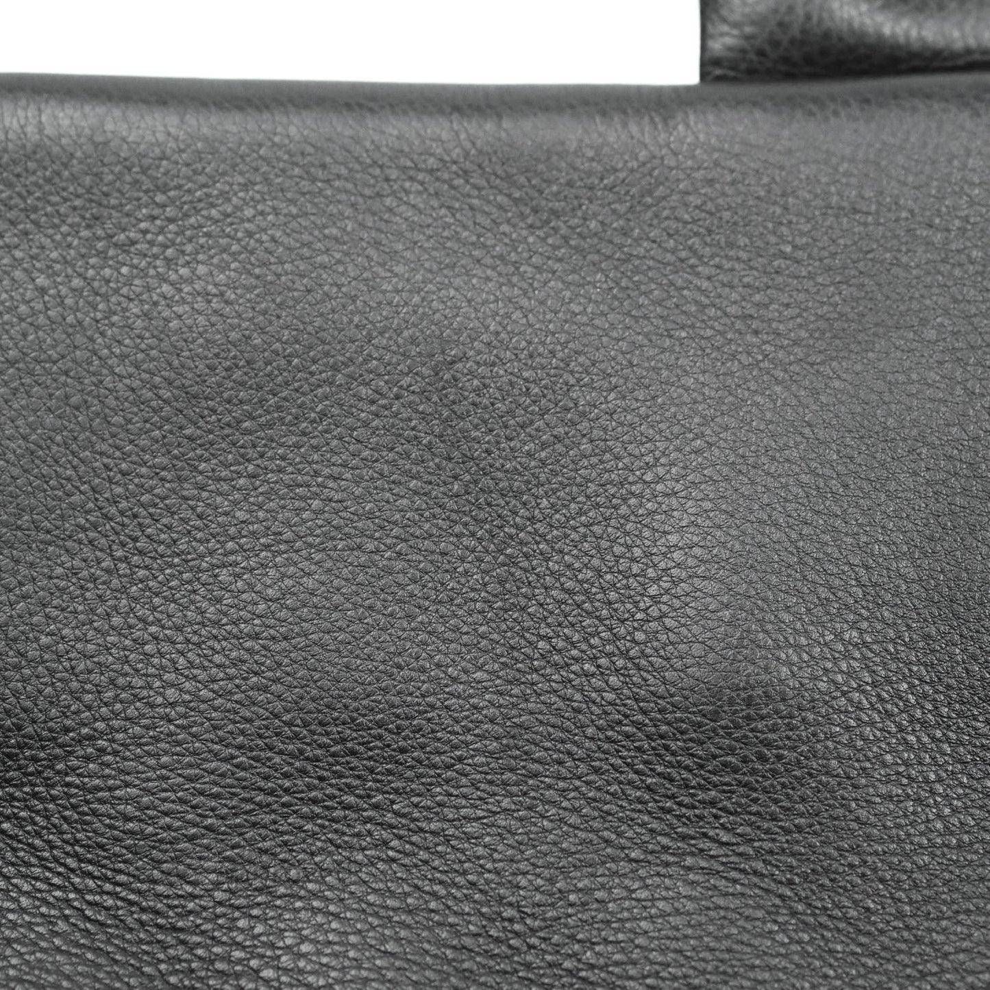 Chanel Quilted & Chevron Flap Bag Black Calfskin Gun Metal Chains Strap