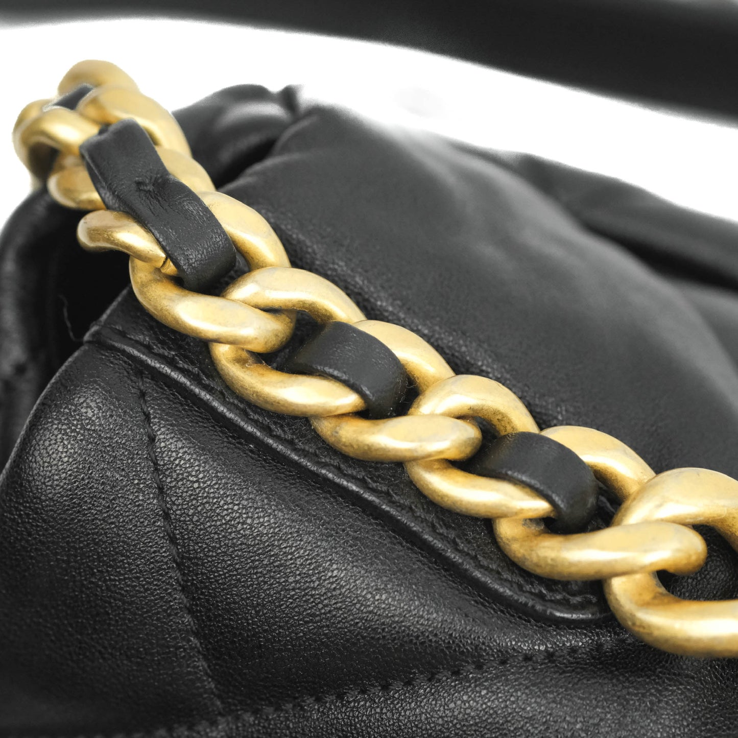 Chanel 19 Medium Black Goatskin Mixed Hardware